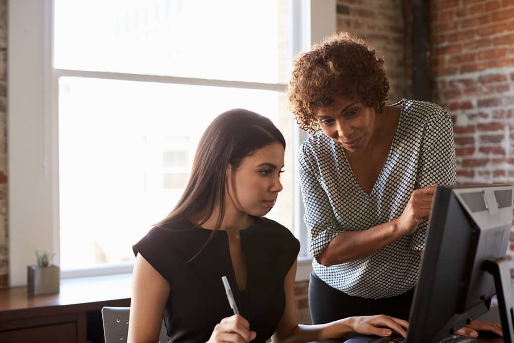 5 Ways to Become a Better Mentor - thumbnail