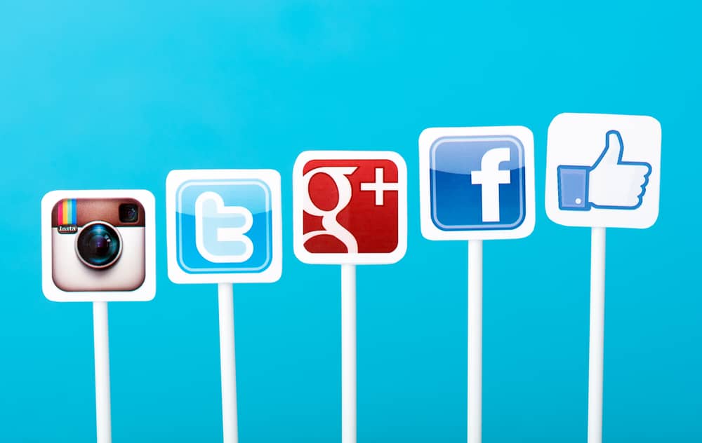 Social Media for Startups: Entrepreneurs Share 5 Key Lessons - thumbnail