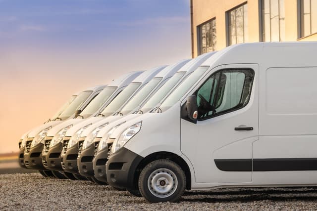 The Best Fleet Management and Fleet Tracking Software to Use in 2025