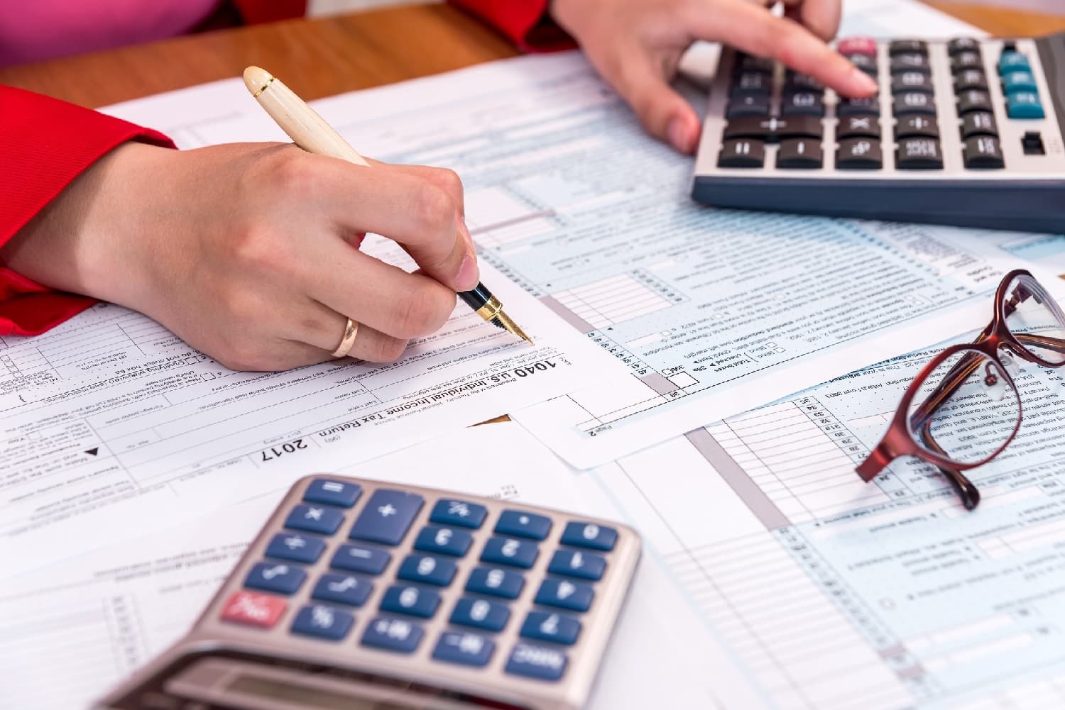 8 Tax Season Preparation Steps - thumbnail