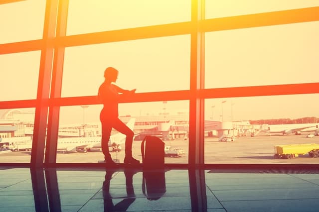 11 Business Ideas for Travel Lovers