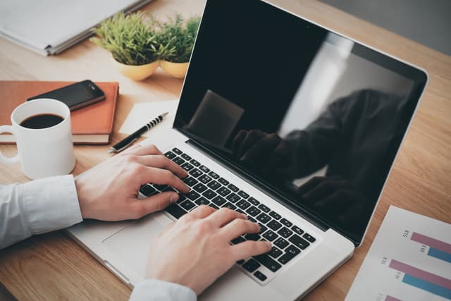 How Long Do Computers Last? 10 Signs You Need a New One