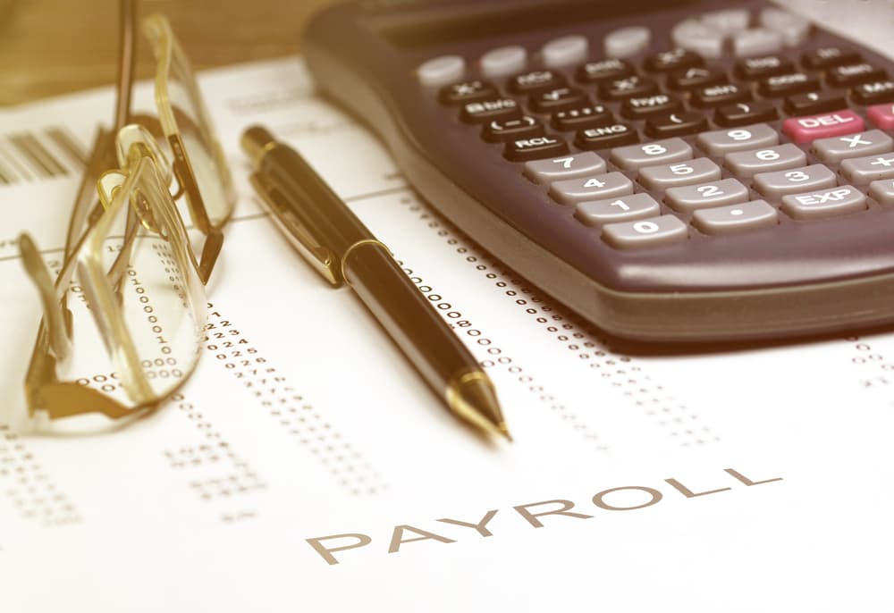The Future of Payroll: 4 Trends to Watch - thumbnail