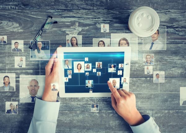 The Bumble Bizz App Can Help Businesses Network - thumbnail