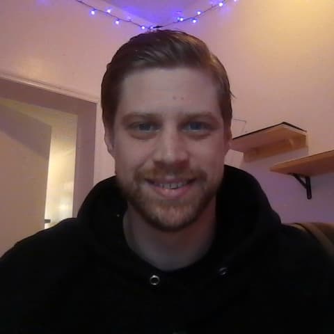 Adam Uzialko